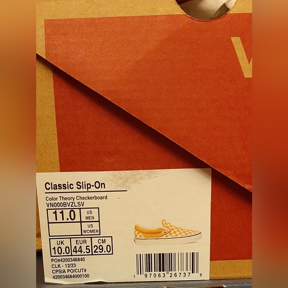 Vans Color Theory Classic Slip-On *NWT* - Picture 6 of 6